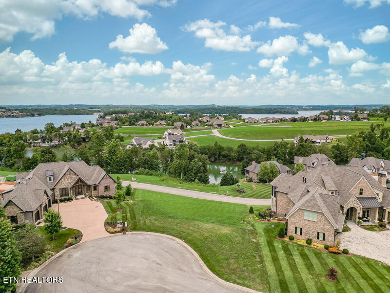 962 Commodore Drive