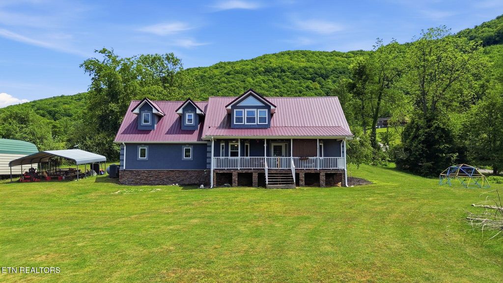 Photo of 439 Brahma Lane, Pioneer, TN 37847 (MLS # 1339359)