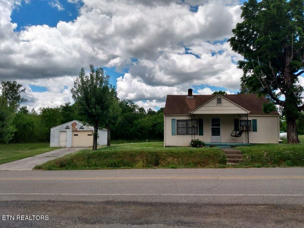 Photo of 420 Old State Rd, Tellico Plains, TN 37385 (MLS # 1273771)