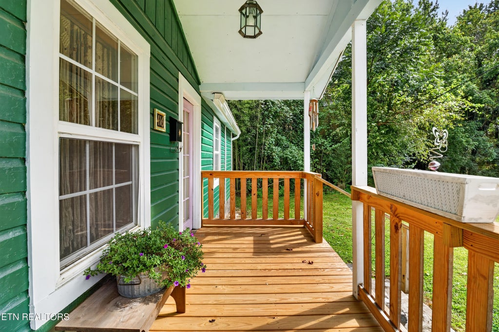 Photo of 416 N Brownlow St, Rogersville, TN 37857 (MLS # 1356452)
