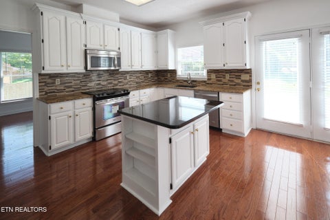 Tiny photo for 123 Capital Circle, Oak Ridge, TN 37830 (MLS # 1348816)
