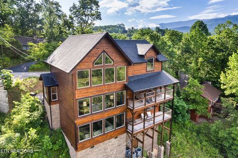 842 Vixen Run Gatlinburg TN 37738