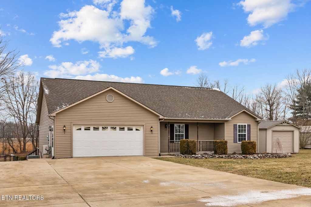 Photo of 825 Grace Hill Drive, Crossville, TN 38571 (MLS # 1328659)