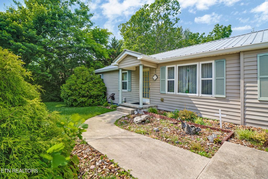 Photo of 20 Harper Lane, Crossville, TN 38555 (MLS # 1303312)