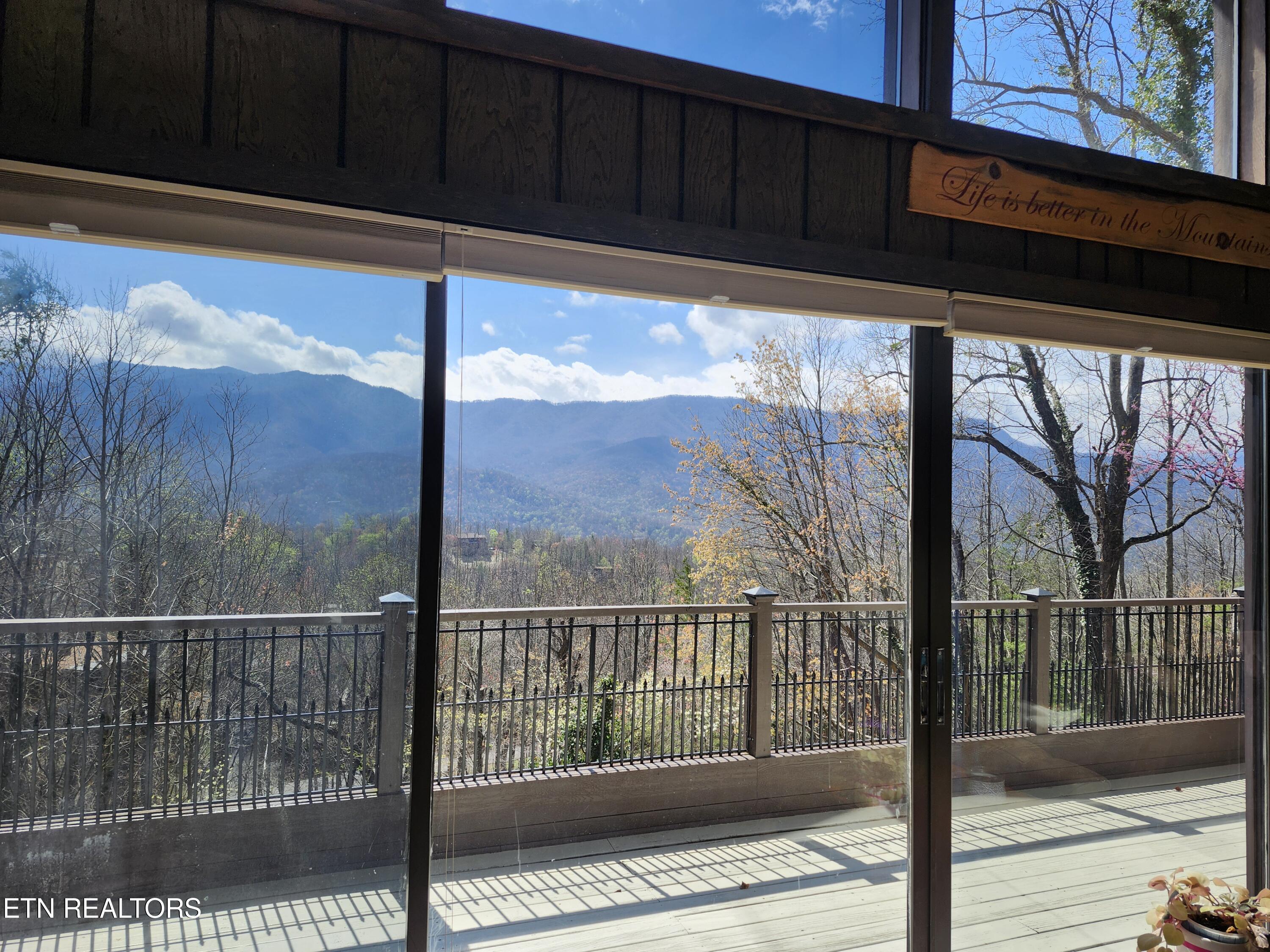 647 Sunshine Trail