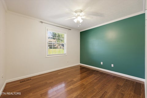 Tiny photo for 733 Valley Dale Rd, Knoxville, TN 37923 (MLS # 1359984)