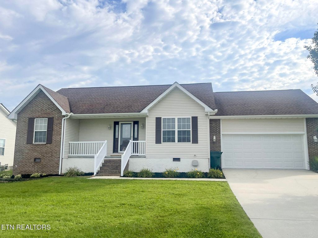 Photo of 299 Jesse Loop, Crossville, TN 38555 (MLS # 1311386)