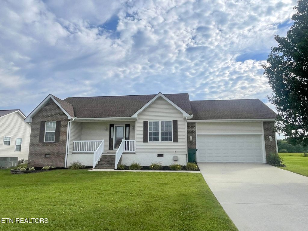 Photo of 299 Jesse Loop, Crossville, TN 38555 (MLS # 1311386)