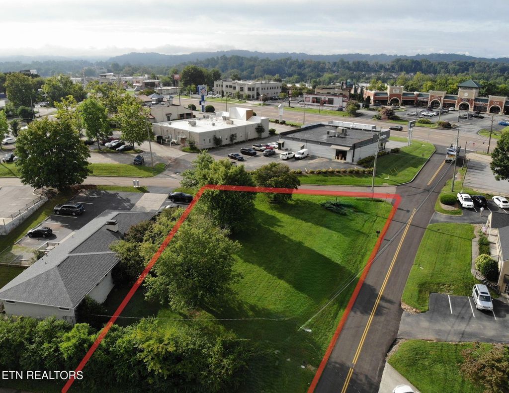 Photo of 103 Circle Lane, Knoxville, TN 37919 (MLS # 1332981)