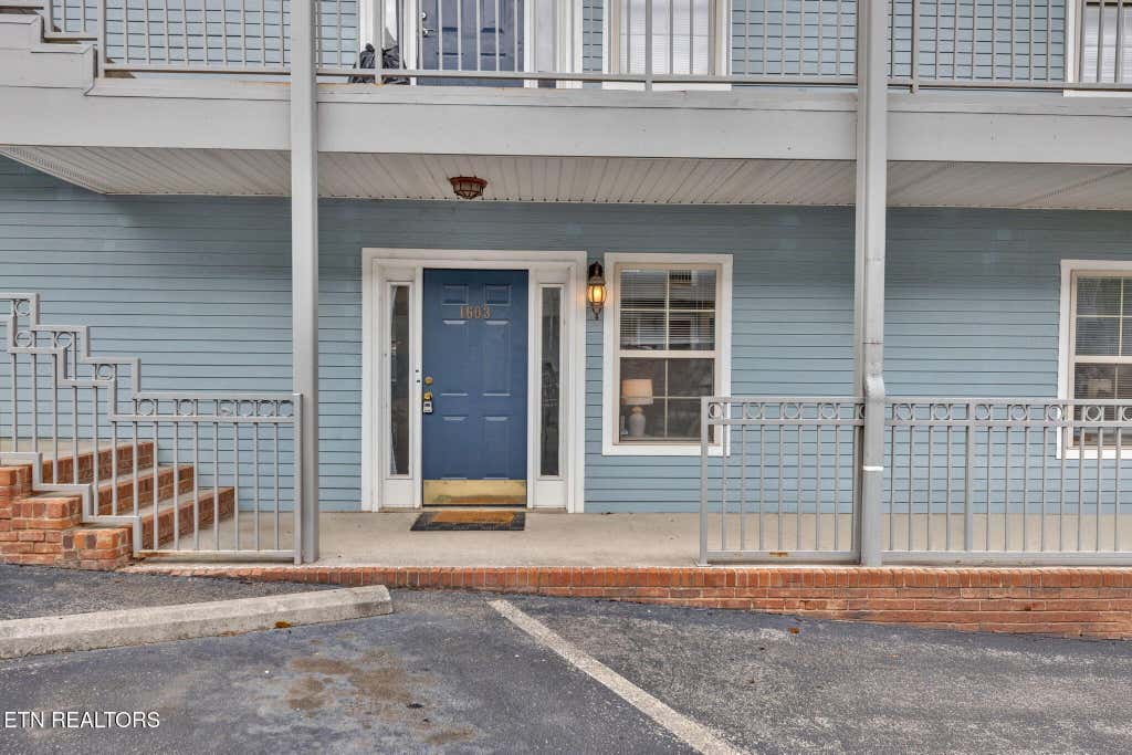 Photo of 1603 Queen Anne Way, Knoxville, TN 37916 (MLS # 1299612)