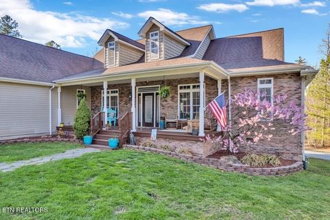 Photo of 700 Falls Rd, Monterey, TN 38574 (MLS # 1318058)
