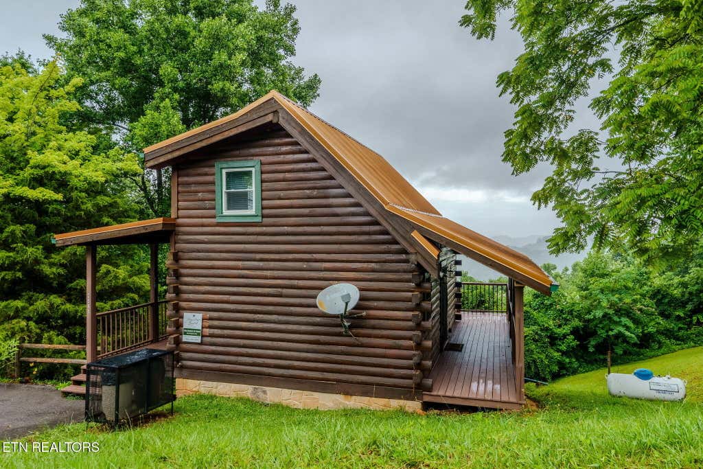 Photo of 2541 Bobcat Way, Sevierville, TN 37862 (MLS # 1346083)