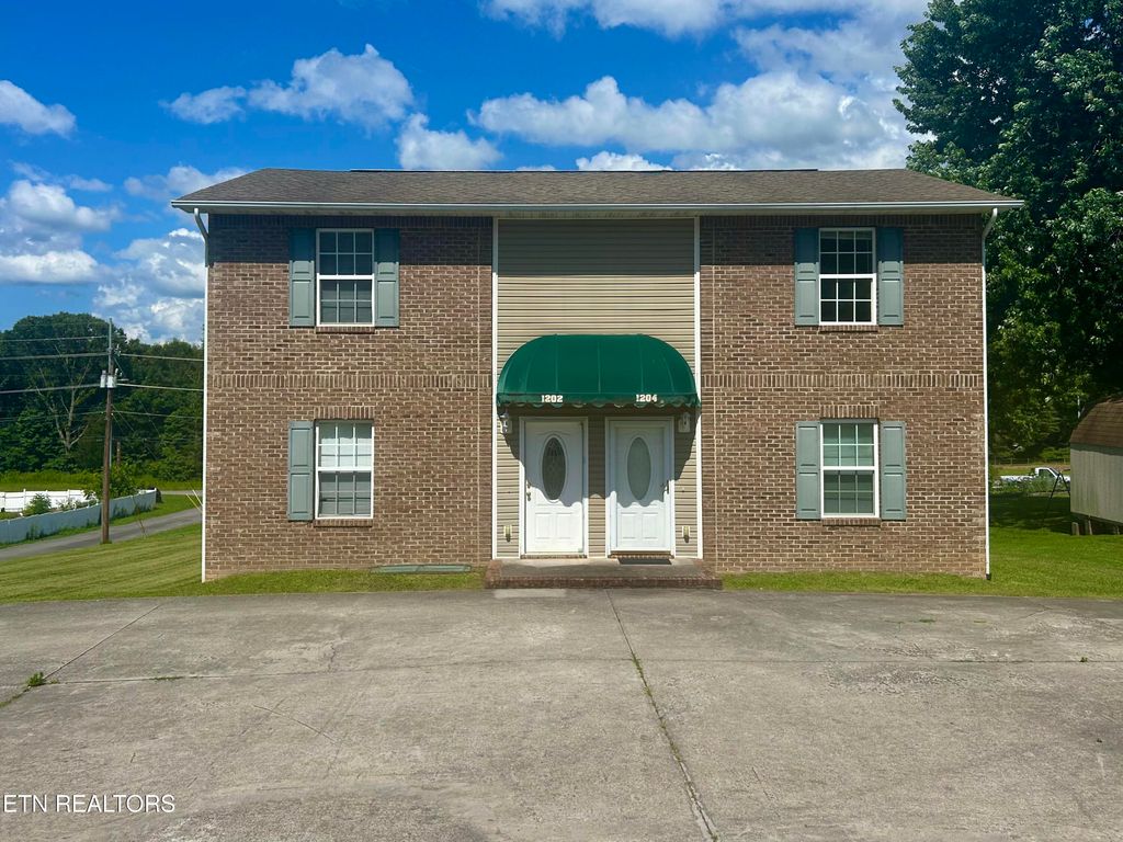 Photo of 1202 Deer Lane, Jefferson City, TN 37760 (MLS # 1305472)