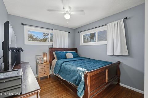 Tiny photo for 1213 Stillwell Drive, Knoxville, TN 37912 (MLS # 1327680)