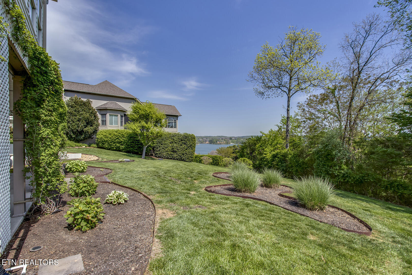 Loudon, Tennessee 37774, United States, 3 Bedrooms Bedrooms, ,3 BathroomsBathrooms,Residential,Active,113469