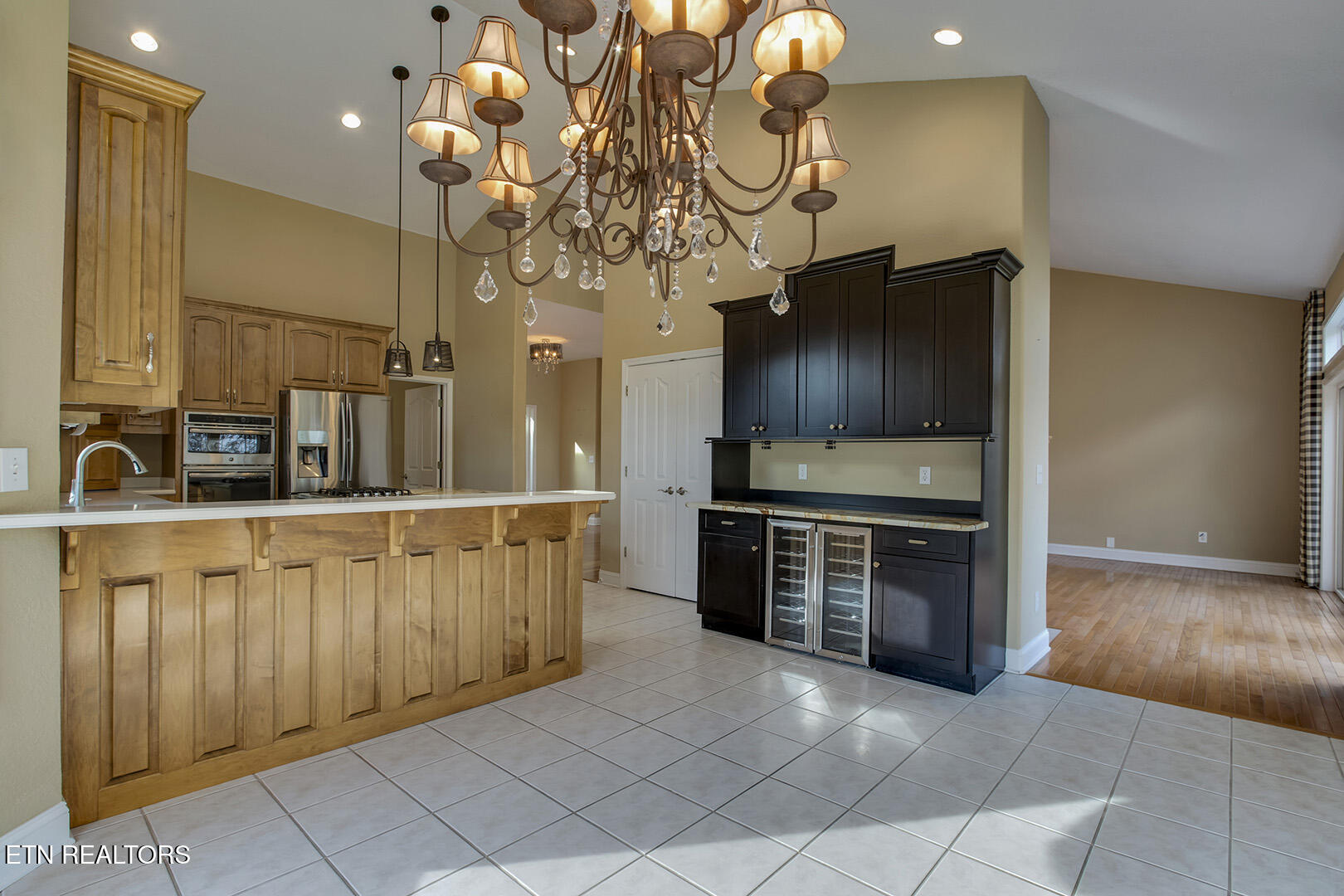 Loudon, Tennessee 37774, United States, 3 Bedrooms Bedrooms, ,3 BathroomsBathrooms,Residential,Active,113469