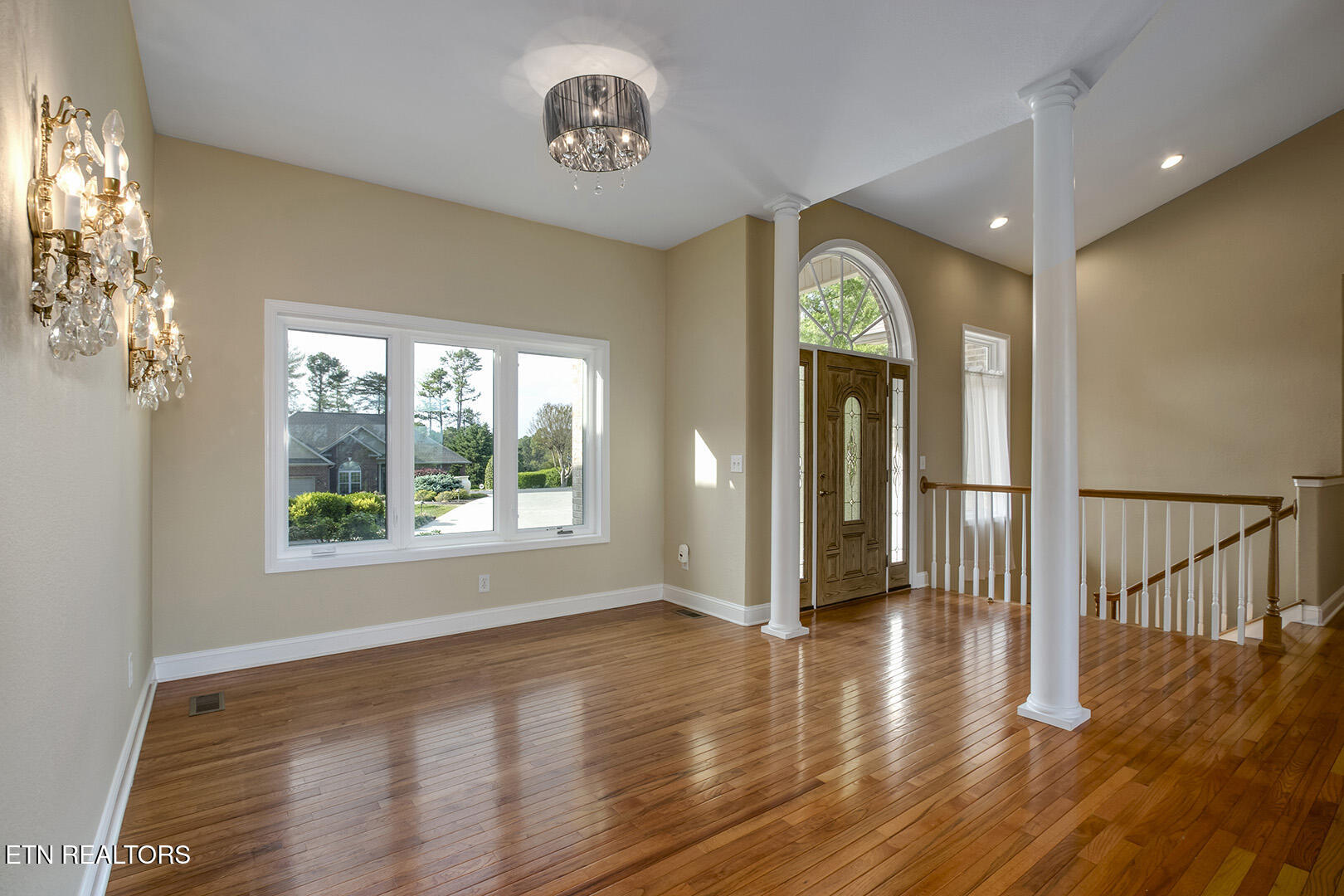 Loudon, Tennessee 37774, United States, 3 Bedrooms Bedrooms, ,3 BathroomsBathrooms,Residential,Active,113469