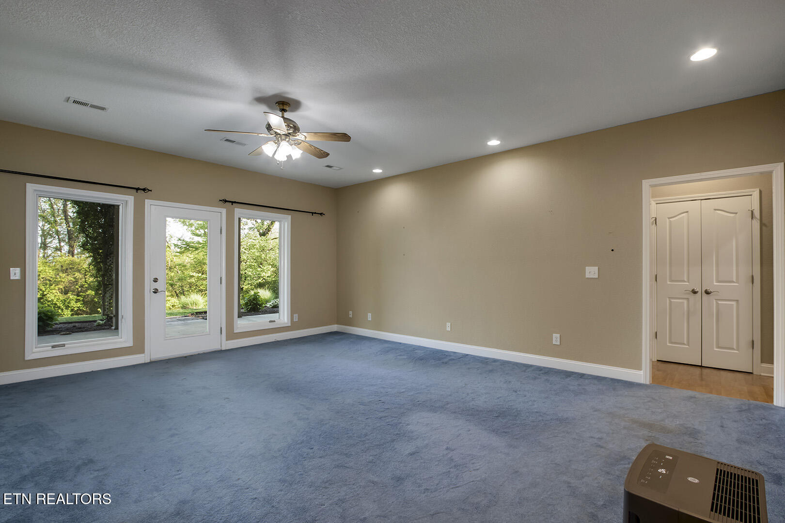 Loudon, Tennessee 37774, United States, 3 Bedrooms Bedrooms, ,3 BathroomsBathrooms,Residential,Active,113469