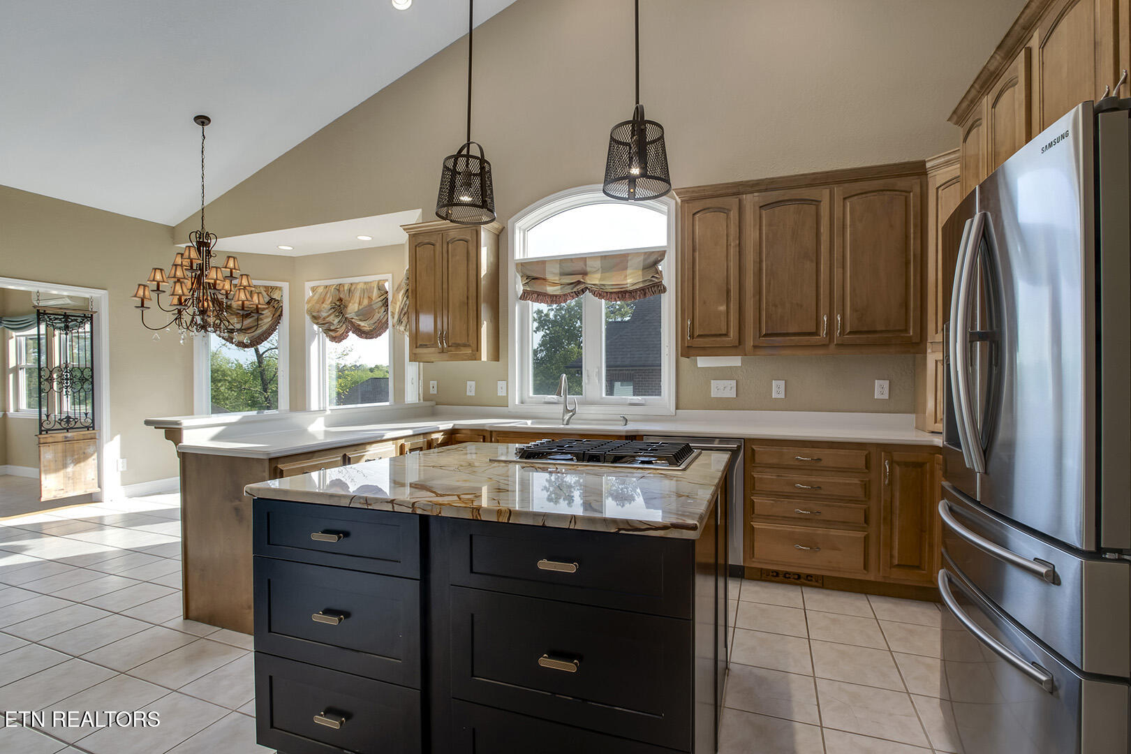 Loudon, Tennessee 37774, United States, 3 Bedrooms Bedrooms, ,3 BathroomsBathrooms,Residential,Active,113469