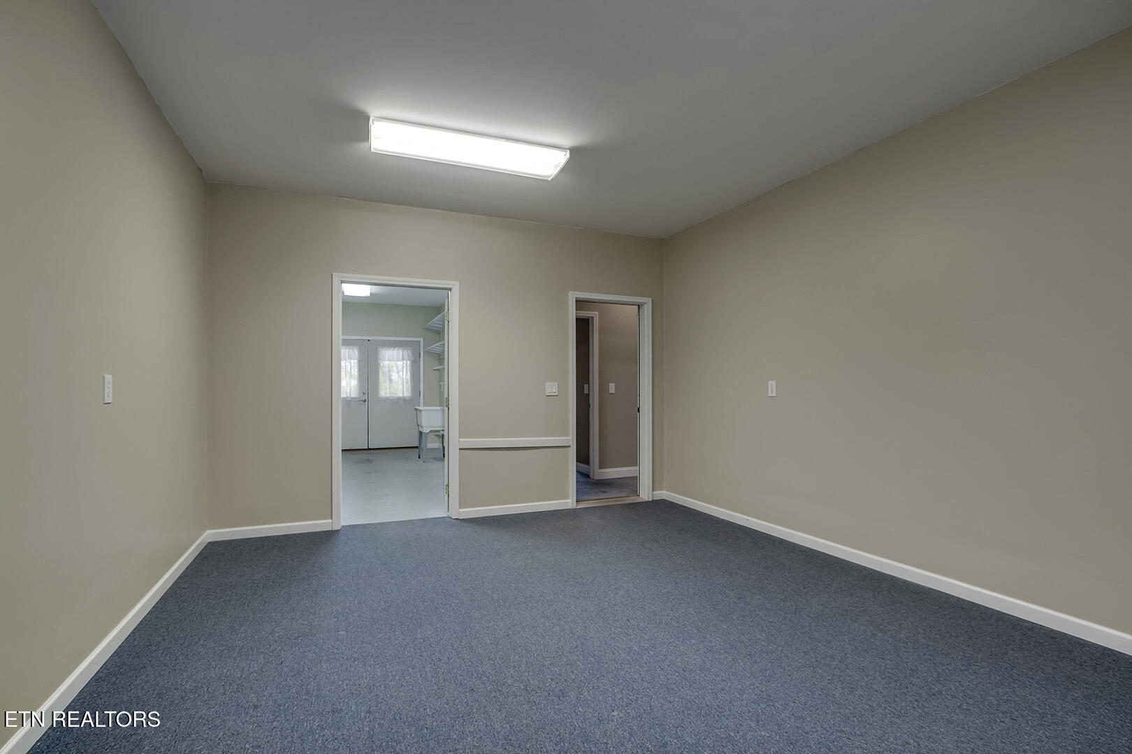 Loudon, Tennessee 37774, United States, 3 Bedrooms Bedrooms, ,3 BathroomsBathrooms,Residential,Active,113469