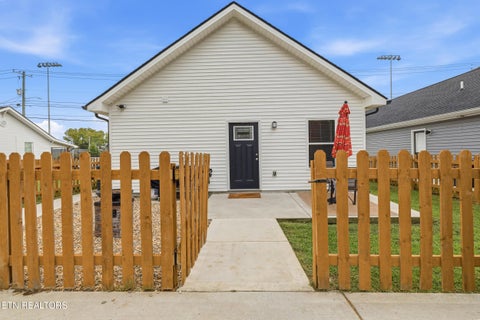 Tiny photo for 1719 Texas Ave, Knoxville, TN 37921 (MLS # 1355779)