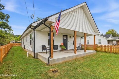 Tiny photo for 1719 Texas Ave, Knoxville, TN 37921 (MLS # 1355779)