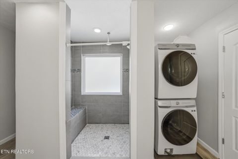 Tiny photo for 8715 Joe Daniels Rd, Knoxville, TN 37931 (MLS # 1322096)