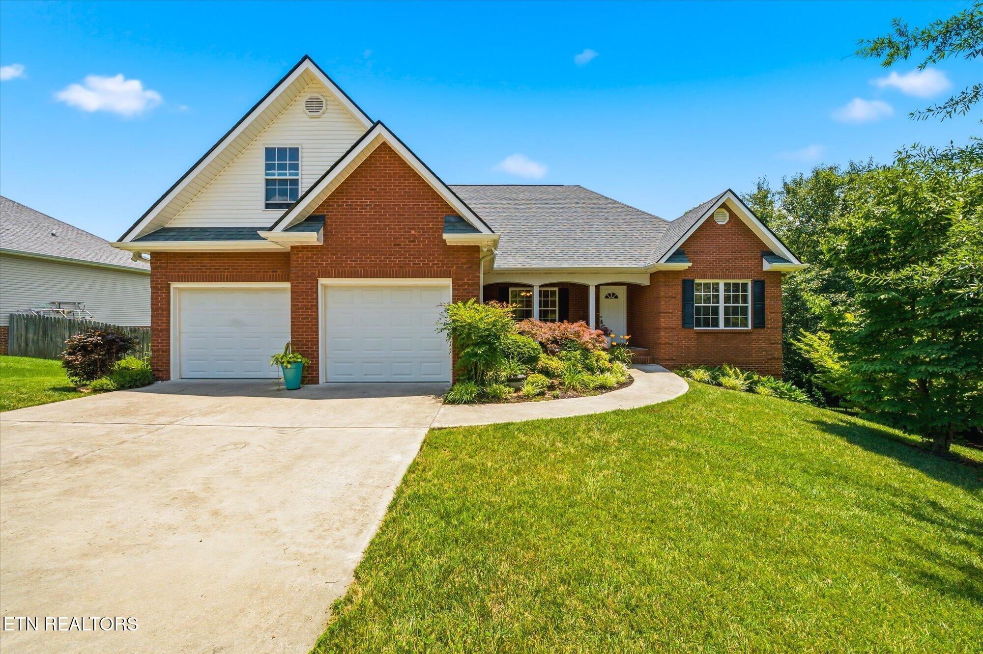 8127 Canter Lane
