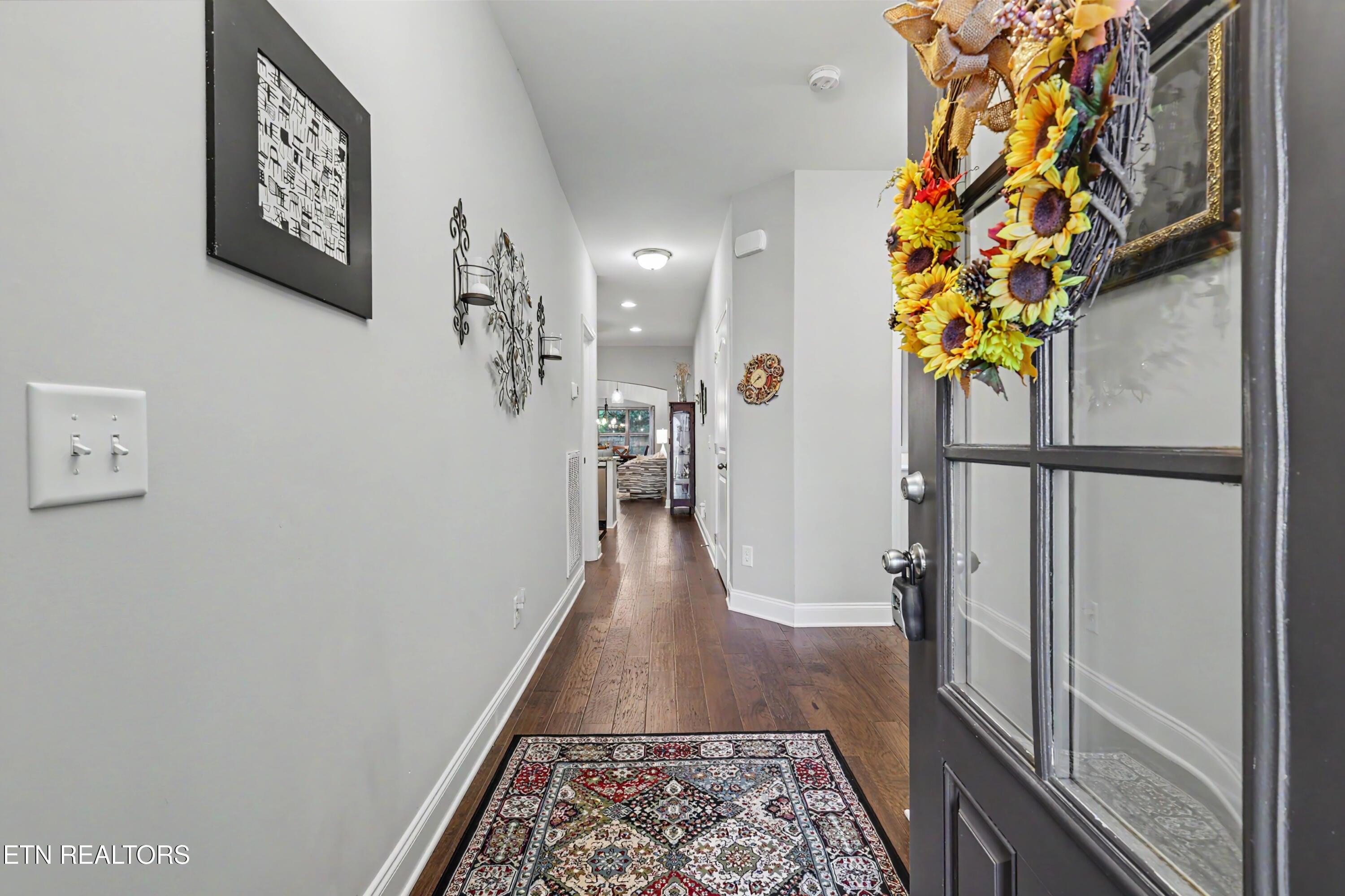 2528 Sugarberry Rd
