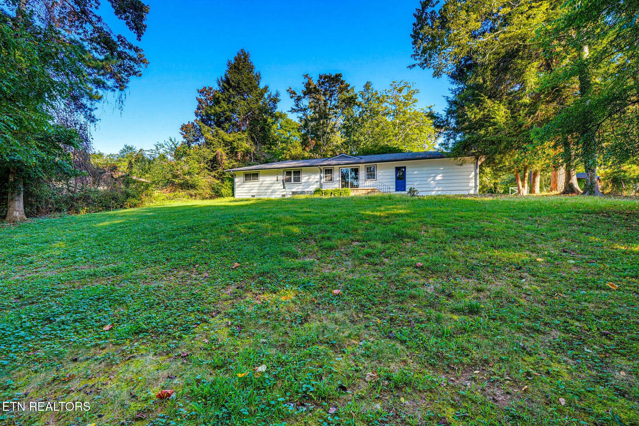 845 W Outer Drive