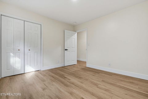 Tiny photo for 845 W Outer Drive, Oak Ridge, TN 37830 (MLS # 1354965)