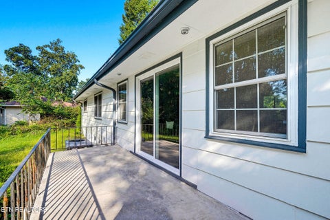 Tiny photo for 845 W Outer Drive, Oak Ridge, TN 37830 (MLS # 1354965)