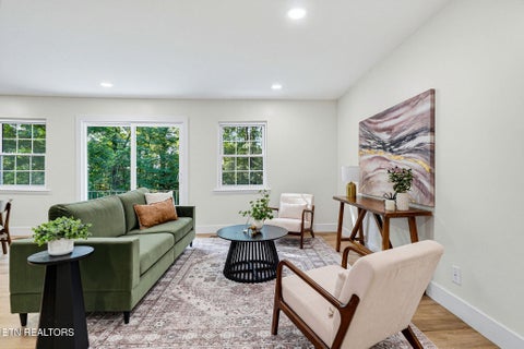 Tiny photo for 845 W Outer Drive, Oak Ridge, TN 37830 (MLS # 1354965)