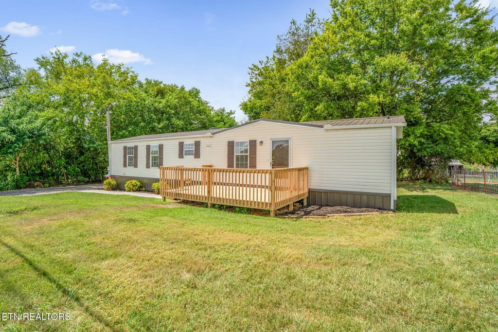 Photo of 10217 Rutledge Pike, Corryton, TN 37721 (MLS # 1311869)