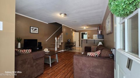 Tiny photo for 1412 Armstrong Ave, Knoxville, TN 37917 (MLS # 1326887)