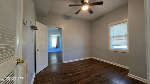 Tiny photo for 1412 Armstrong Ave, Knoxville, TN 37917 (MLS # 1326887)