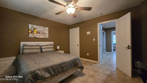 Tiny photo for 1412 Armstrong Ave, Knoxville, TN 37917 (MLS # 1326887)