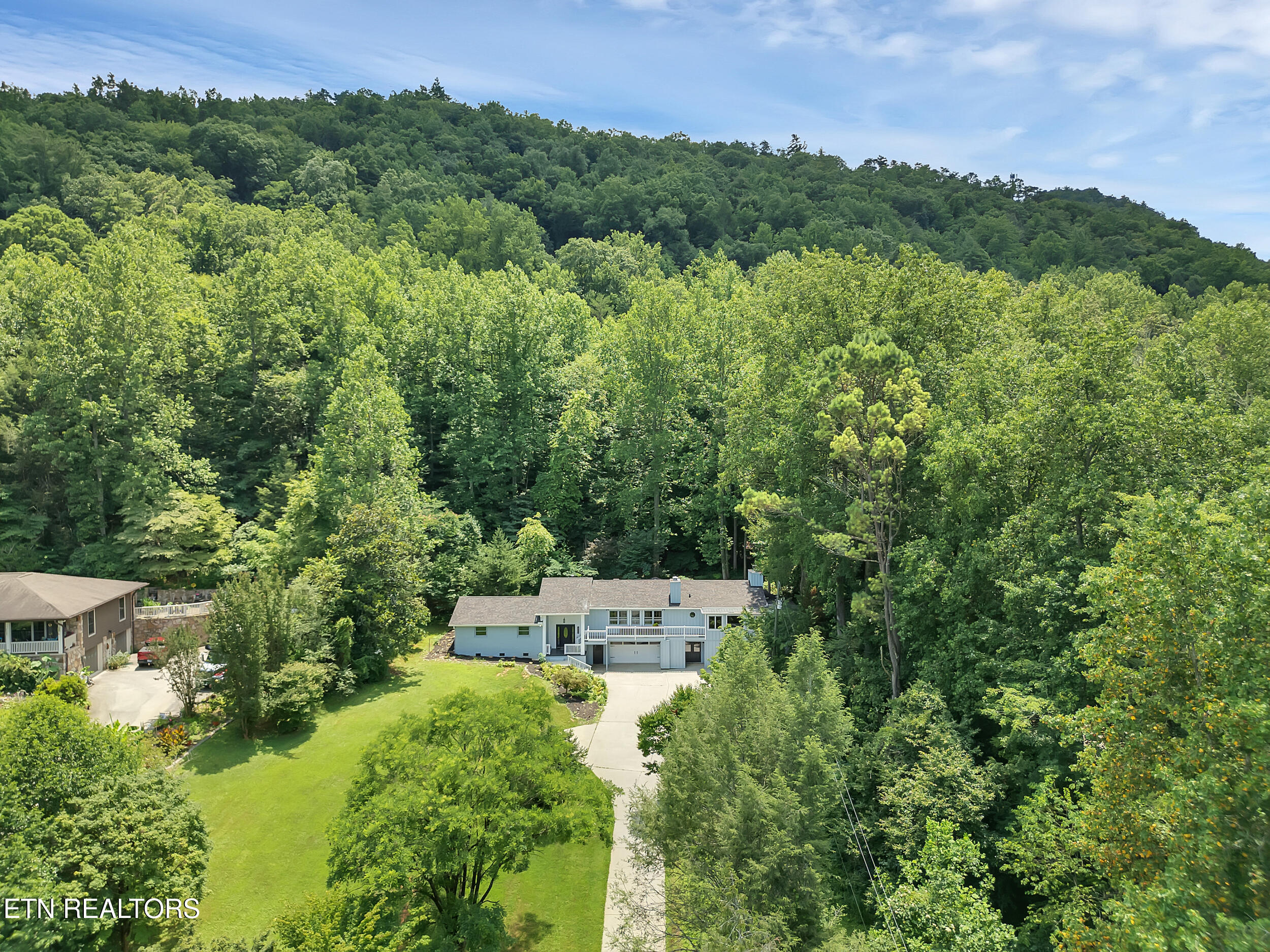 355 E Chestnut Hill Rd