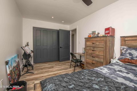 Tiny photo for 127 Ridge Lane, Clinton, TN 37716 (MLS # 1293510)