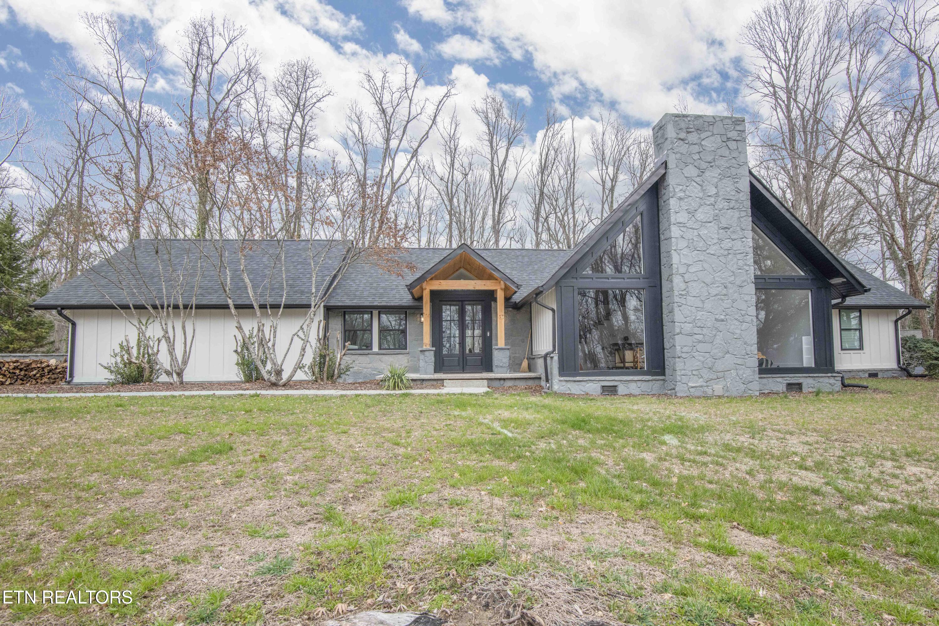 127 Ridge Lane