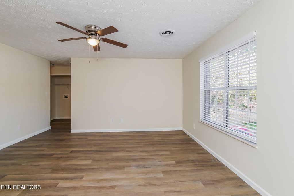 Photo of 4207 Iona Way, Knoxville, TN 37912 (MLS # 1330005)