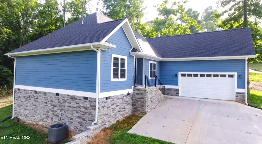 Photo of 553 Hickory Pointe Lane, Maynardville, TN 37807 (MLS # 1293481)