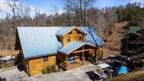 268 W Deerwalk Lane LaFollette TN 37766