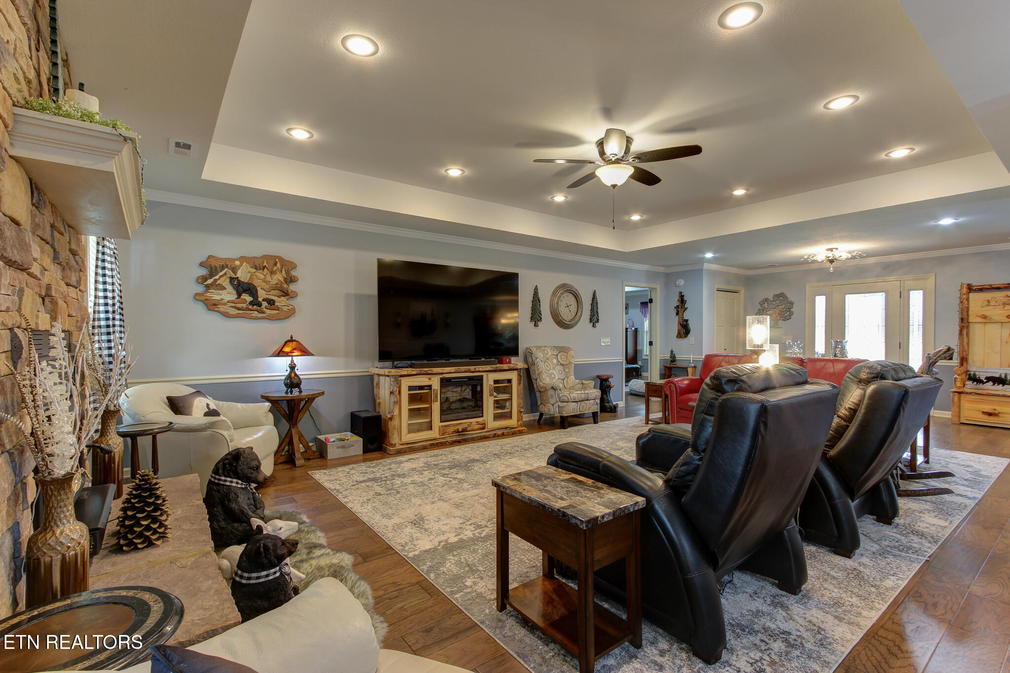 850 Majestic Mountains Blvd