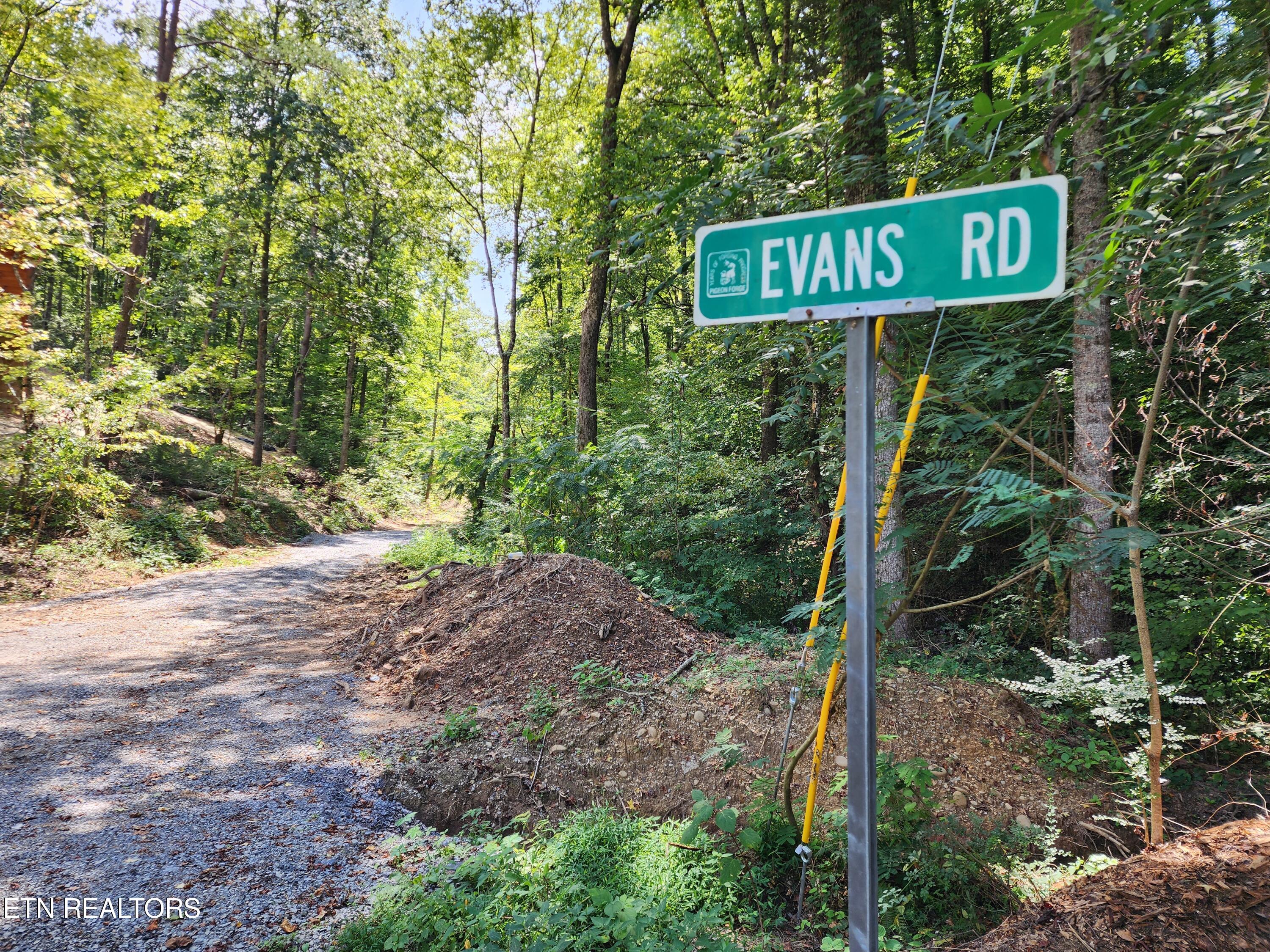 Tracts 123 McMahan Rd