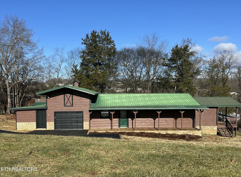 Photo of 2820 Holliday Hills Rd, Kodak, TN 37764 (MLS # 1325564)