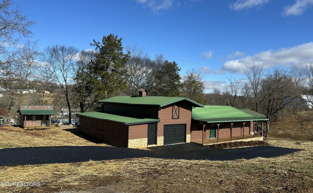 Photo of 2820 Holliday Hills Rd, Kodak, TN 37764 (MLS # 1325564)