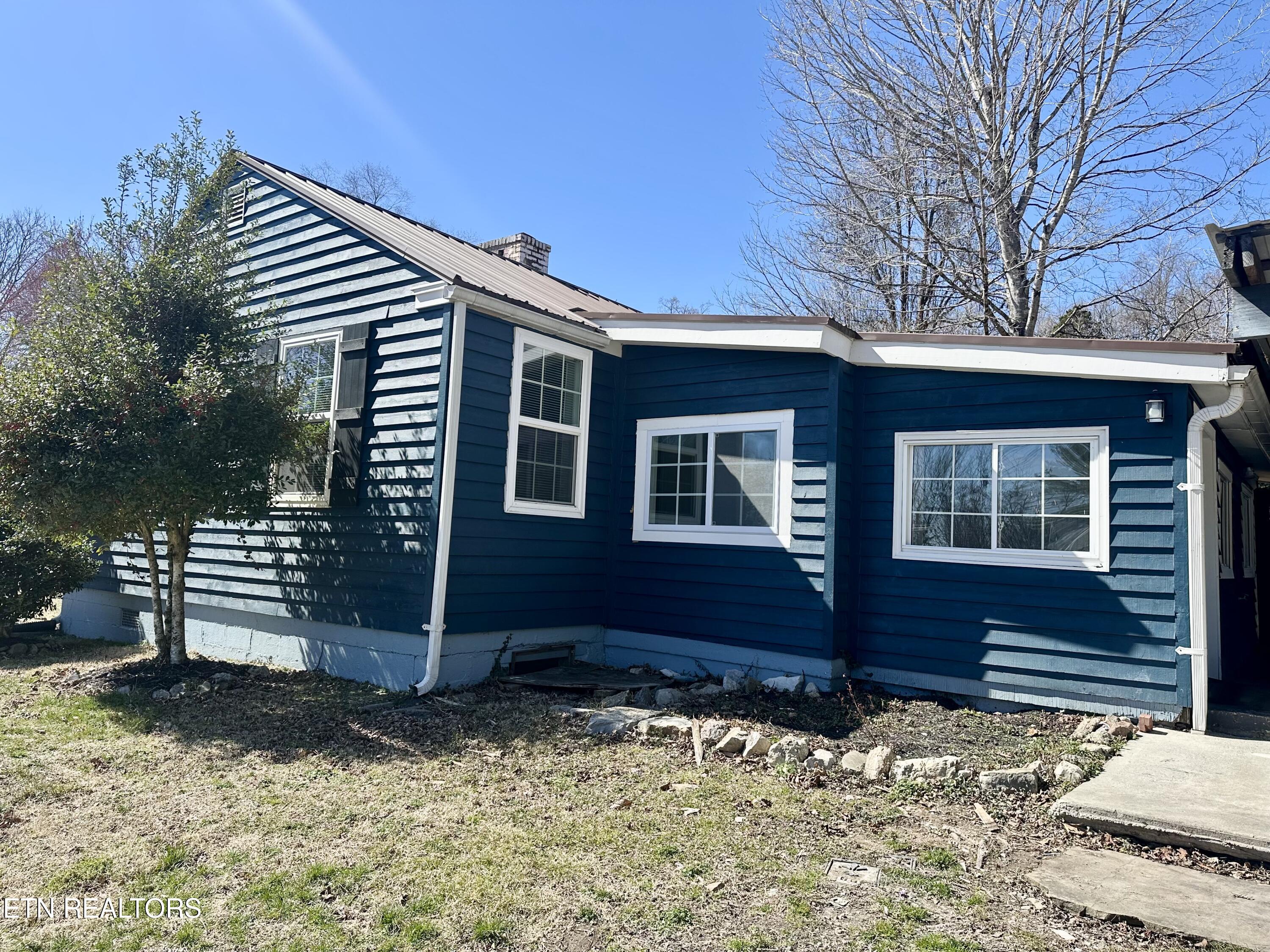 94 Hilltop Lane