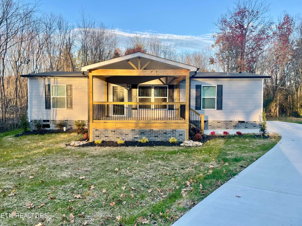 Photo of 7224 Beelertown Rd, Powell, TN 37849 (MLS # 1322267)