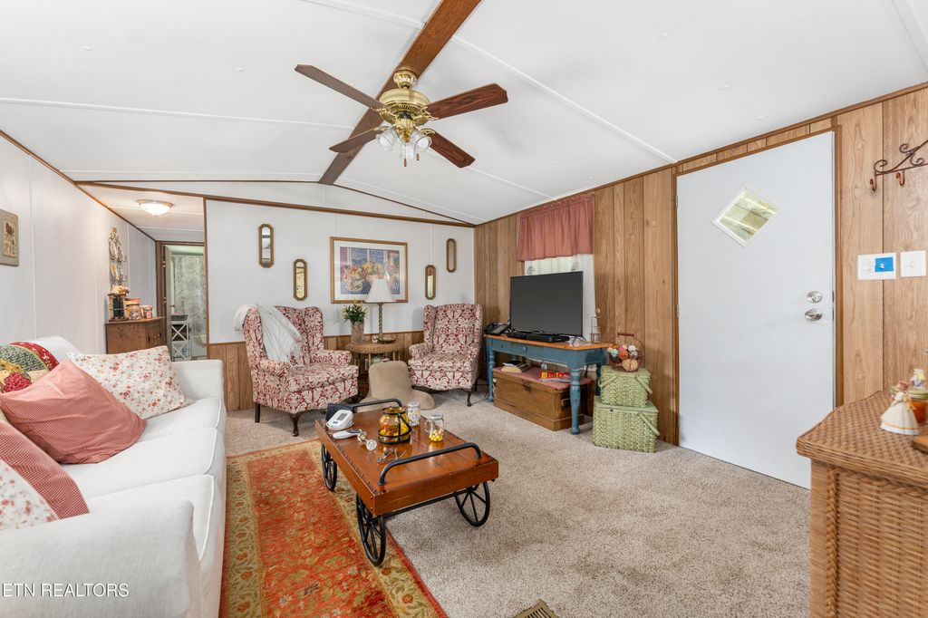 Photo of 1309 Green Court, Sevierville, TN 37876 (MLS # 1327045)